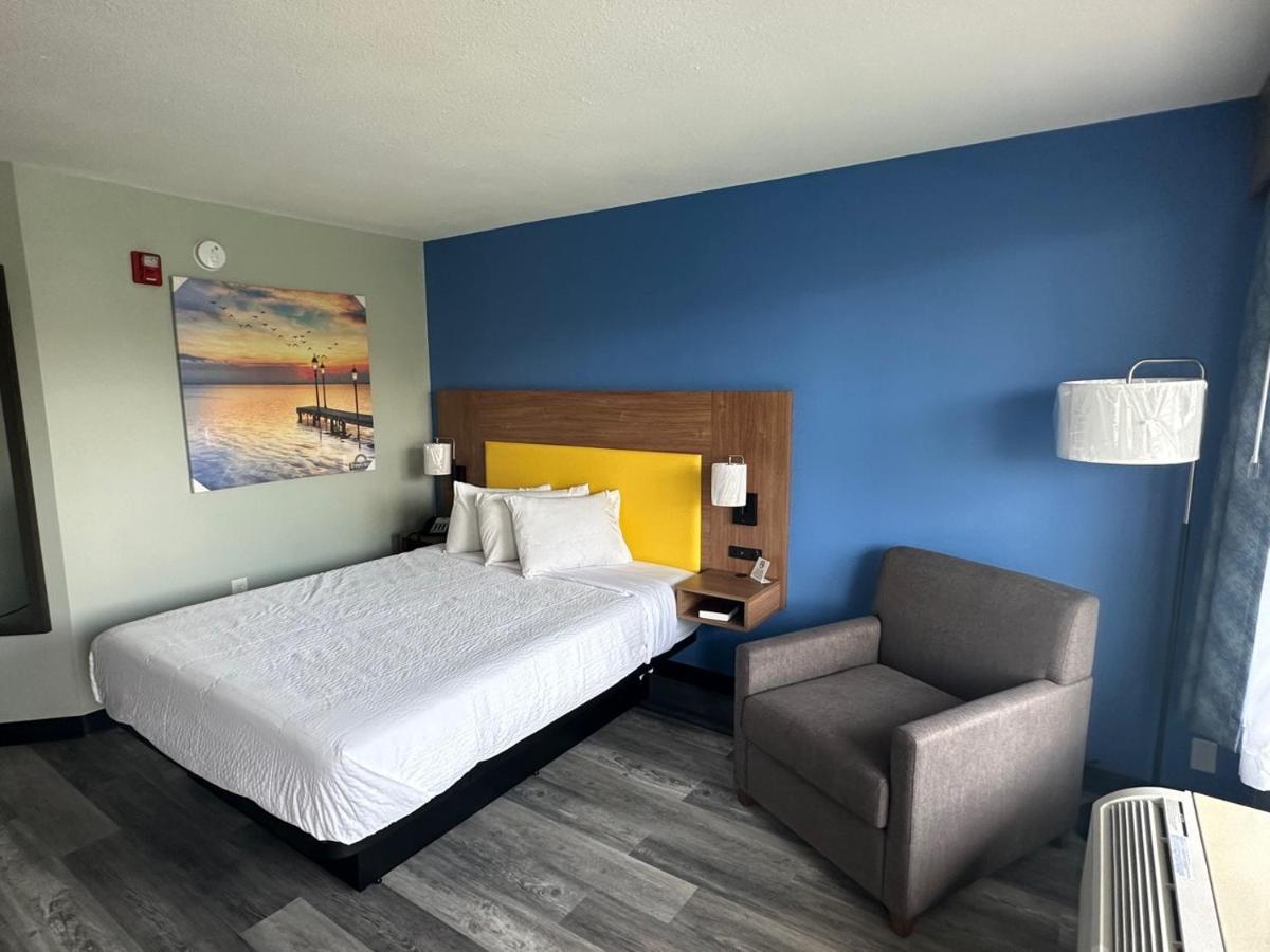 Days Inn & Suites By Wyndham Jennings מראה חיצוני תמונה