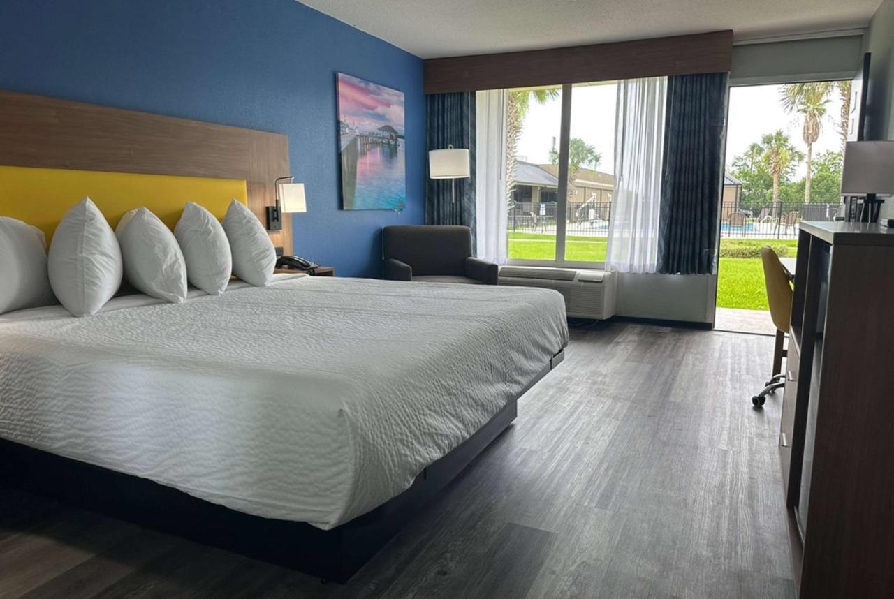 Days Inn & Suites By Wyndham Jennings מראה חיצוני תמונה